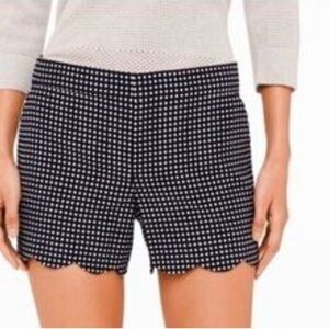 NWT Ann Taylor Women’s Signature Scalloped Hem Polka Dots Shorts Size 4